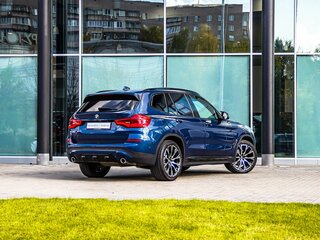 2017 BMW X3 20d xDrive III (G01), синий, 3550000 рублей, вид 2