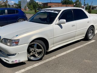 1996 Toyota Cresta V (X100), белый, 880000 рублей, вид 3