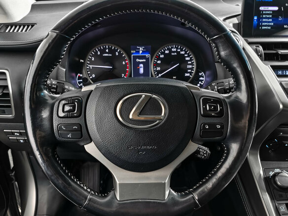 2016 Lexus NX 200t I, серый, 2300000 рублей - вид 17
