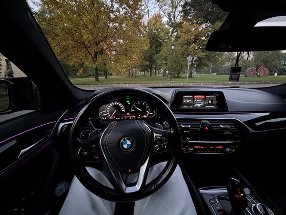2018 BMW 5 серии 520d VII (G30/G31/G38), чёрный, 2730000 рублей - вид 12