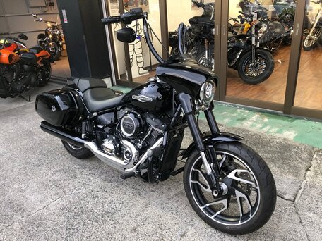2022 Harley-Davidson Sport Glide, чёрный, 1576000 рублей, вид 2