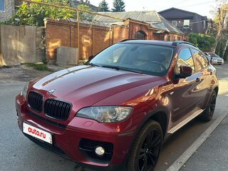 2010 BMW X6 50i 6-speed I (E71), красный, 1000000 рублей, вид 3