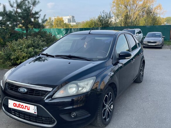 2010 Ford Focus II Рестайлинг, чёрный