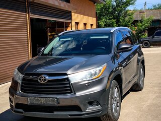 2014 Toyota Highlander III (XU50), серый, 2990000 рублей, вид 2