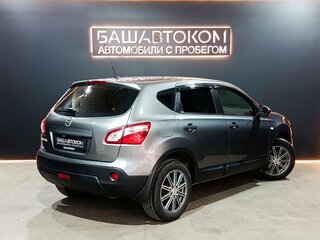 2013 Nissan Qashqai I Рестайлинг, серый, 870000 рублей, вид 4