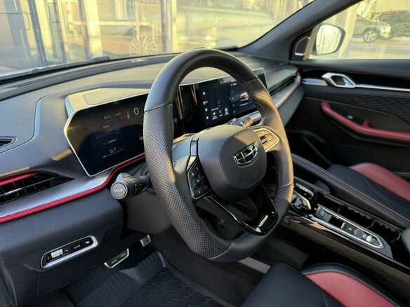 2024 Geely Coolray I Рестайлинг, белый, 2049000 рублей - вид 18