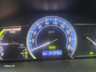 2014 Toyota Voxy III (R80), серебристый, 1800000 рублей, вид 5