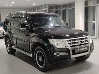 2012 Mitsubishi Pajero IV Рестайлинг 1, чёрный, 1575000 рублей, вид 3