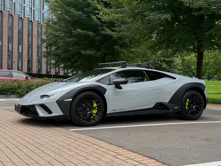 2024 Lamborghini Huracán Sterrato I Рестайлинг, серый, 34400000 рублей, вид 4