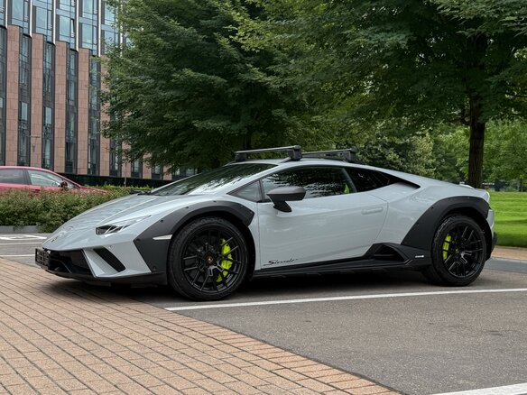 2024 Lamborghini Huracán Sterrato I Рестайлинг, серый, 33700000 рублей - вид 3