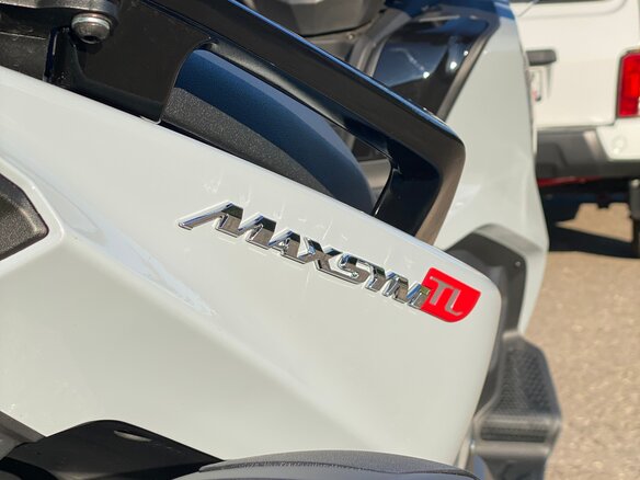 2023 Sym Maxsym TL 500, серый, 630000 рублей - вид 15
