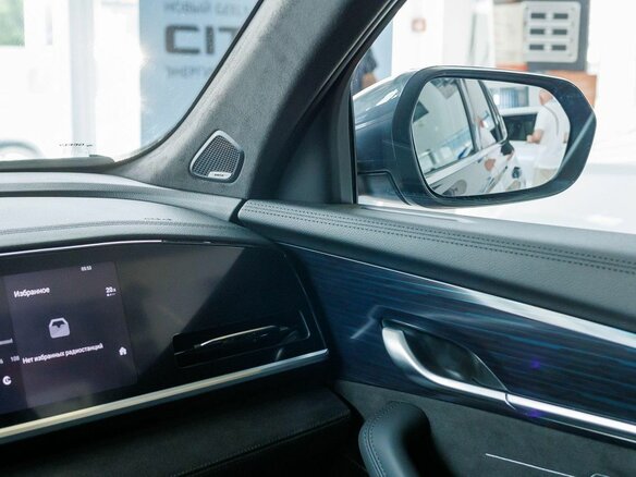2025 Geely Monjaro I, синий, 5001669 рублей - вид 10