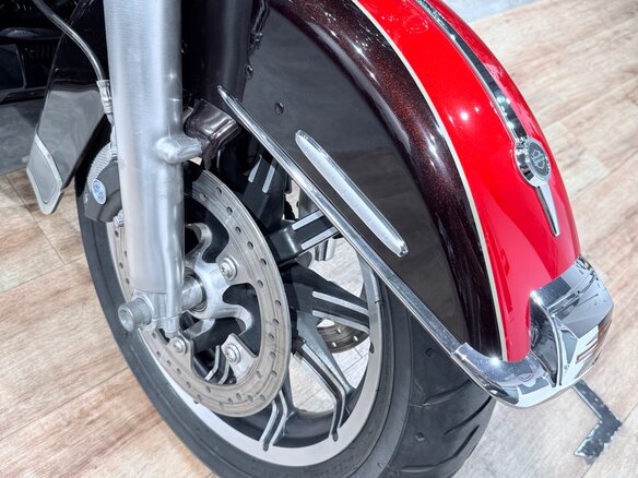 2011 Harley-Davidson Electra Glide, красный, 1399000 рублей - вид 25