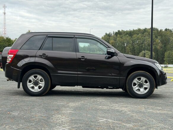 2013 Suzuki Grand Vitara II Рестайлинг 2, коричневый - вид 5