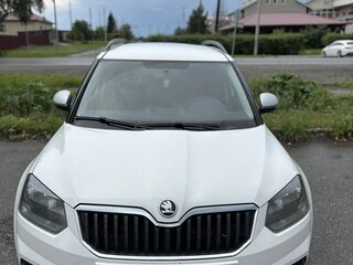2014 Skoda Yeti I Рестайлинг, белый, 950000 рублей, вид 1