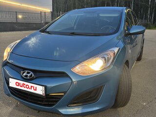 2013 Hyundai i30 II, голубой, 890000 рублей, вид 3