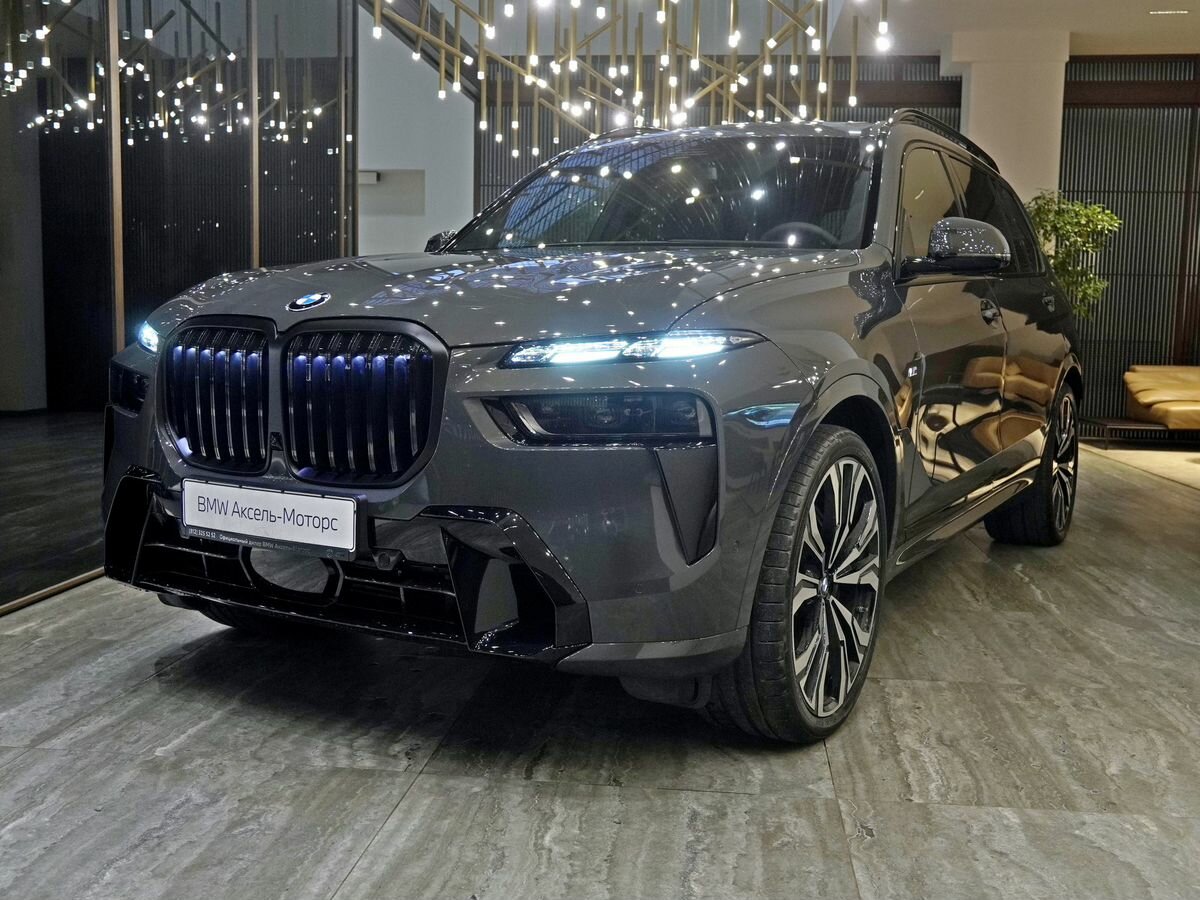 Открыть фотографии: BMW X7 I (G07) Рестайлинг