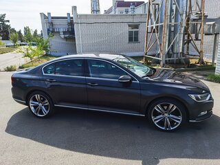 2018 Volkswagen Passat B8, серый, 2550000 рублей, вид 4