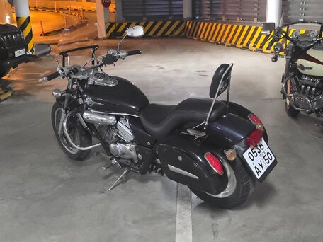 1997 Honda Magna, чёрный, 260000 рублей, вид 2