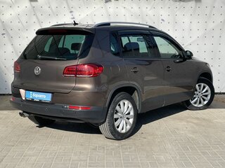 2016 Volkswagen Tiguan I Рестайлинг, коричневый, 1500000 рублей, вид 4