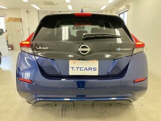 2022 Nissan Leaf II (ZE1), голубой, 1855000 рублей, вид 5