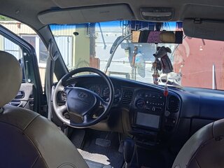 1999 Hyundai H-1 I, зелёный, 620000 рублей, вид 5