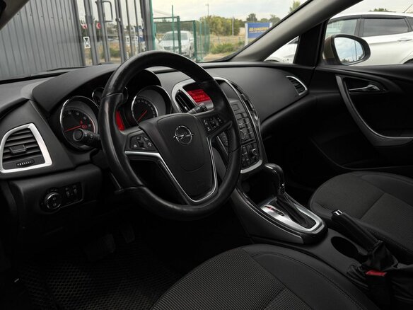 2012 Opel Astra J Рестайлинг, бежевый - вид 9