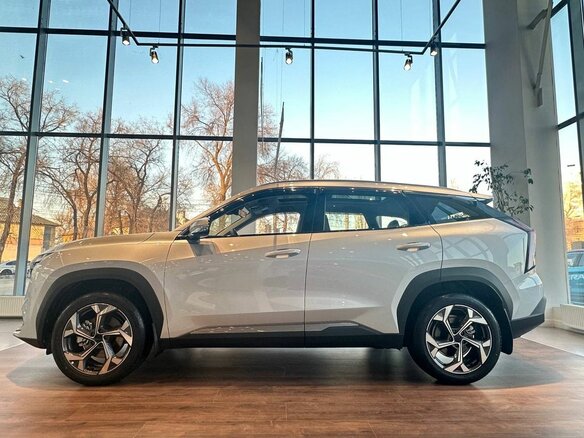 2025 Geely Atlas II, серебристый - вид 7