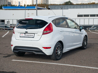 2011 Ford Fiesta Mk6, белый, 698000 рублей, вид 5
