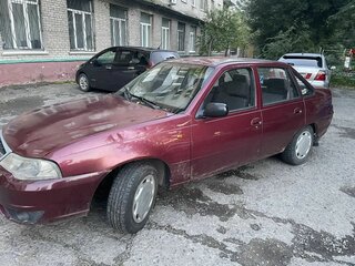 2010 Daewoo Nexia I Рестайлинг, красный, 210000 рублей, вид 4