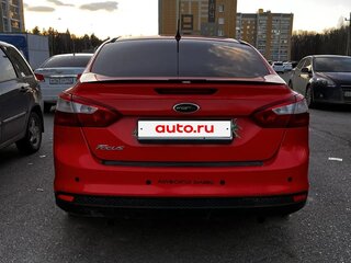 2014 Ford Focus III, красный, 550000 рублей, вид 4