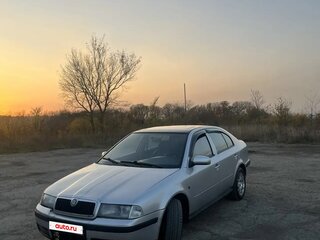 1998 Skoda Octavia I (A4), серебристый, 400000 рублей, вид 3