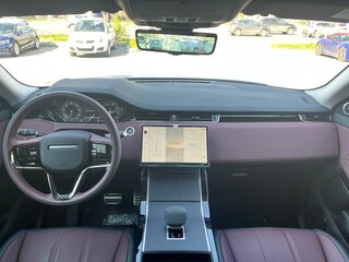 2025 Land Rover Range Rover Evoque L II Рестайлинг, белый, 5900000 рублей, вид 4