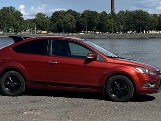 2008 Ford Focus II Рестайлинг, красный, 680000 рублей, вид 5