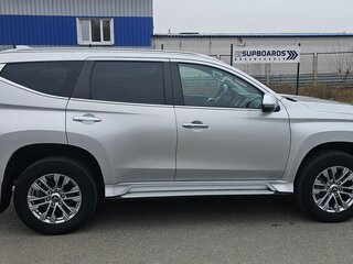 2021 Mitsubishi Pajero Sport III Рестайлинг, серебристый, 4050000 рублей, вид 4