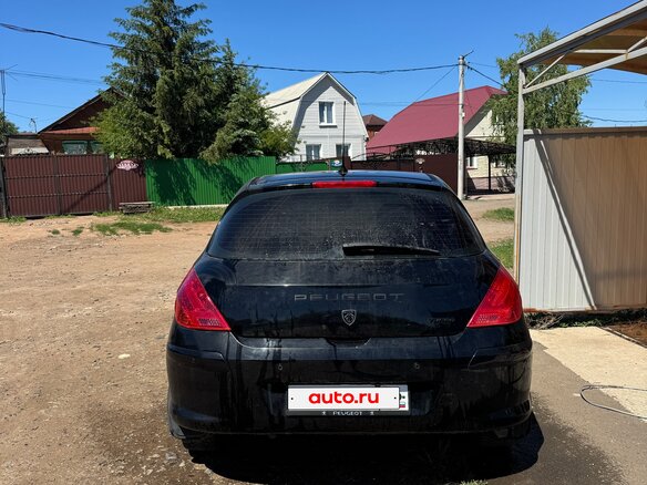 2008 Peugeot 308 I, чёрный, 355000 рублей - вид 4
