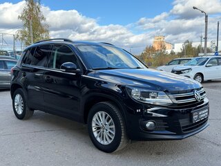 2014 Volkswagen Tiguan I Рестайлинг, чёрный, 1415000 рублей, вид 4