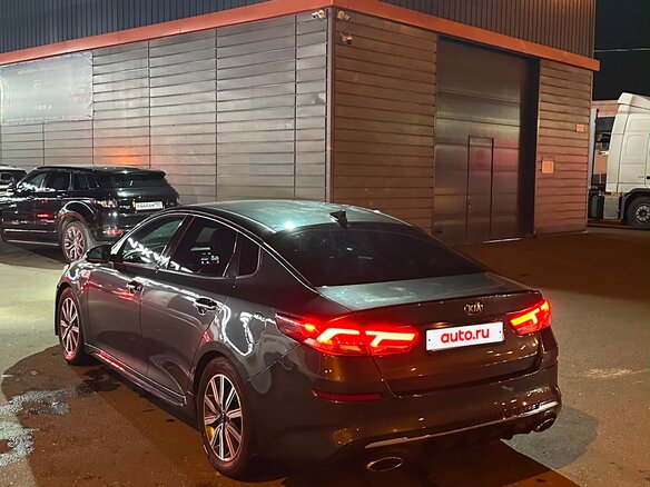 2019 Kia Optima IV Рестайлинг, белый, 1460000 рублей - вид 5