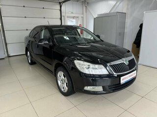 2013 Skoda Octavia II (A5) Рестайлинг, чёрный, 1098000 рублей, вид 1