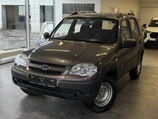 2013 Chevrolet Niva I Рестайлинг, коричневый, 536000 рублей, вид 1