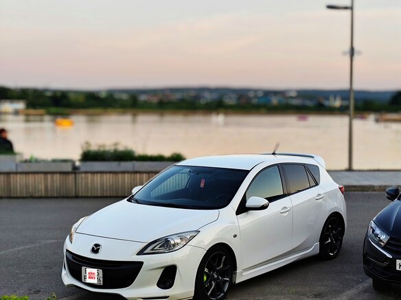2012 Mazda 3 II (BL) Рестайлинг, белый, 1050000 рублей - вид 4