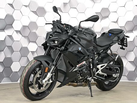 2025 BMW S 1000 R, чёрный, 2049000 рублей, вид 2