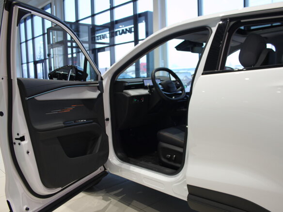 2026 Omoda C5 II, белый, 2399000 рублей - вид 7
