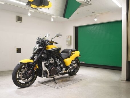 2015 Yamaha VMAX 1700, жёлтый, 1418000 рублей, вид 4