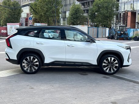 2026 Geely Atlas II, белый, 2800000 рублей, вид 4