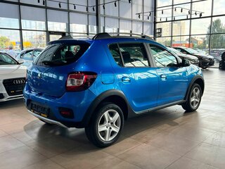 2014 Renault Sandero Stepway II, синий, 960000 рублей, вид 4