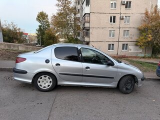 2008 Peugeot 206, серебристый, 99999 рублей, вид 3