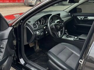 2012 Mercedes-Benz C-Класс 300 III (W204) Рестайлинг, чёрный, 1650000 рублей, вид 4