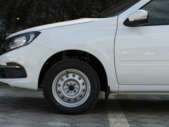 2026 Lada (ВАЗ) Granta I Рестайлинг, белый, 1068000 рублей - вид 16