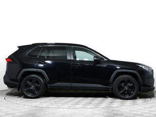 2021 Toyota RAV4 V (XA50), чёрный, 3130000 рублей, вид 4